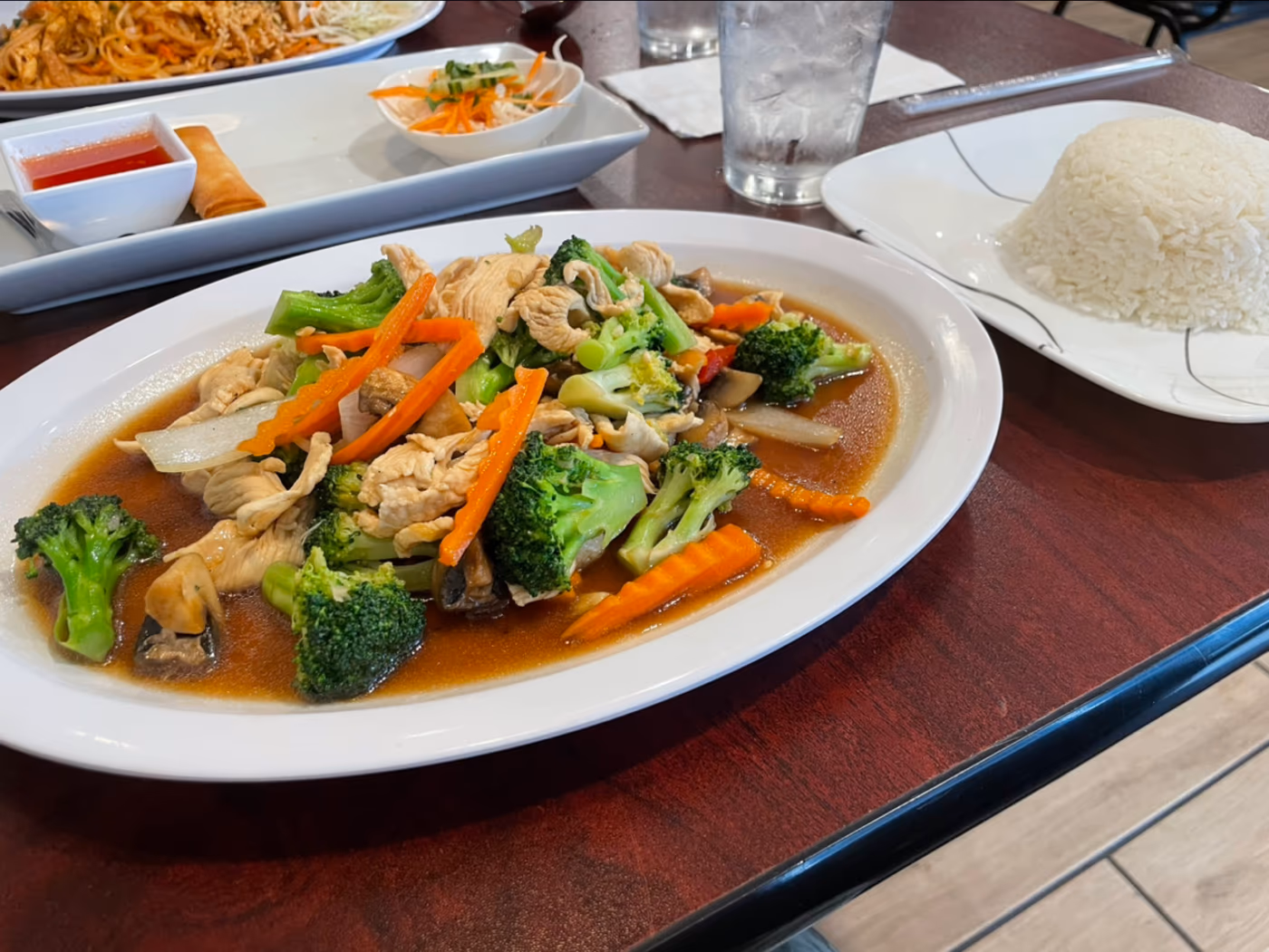 1 Thai Restaurant photo 3