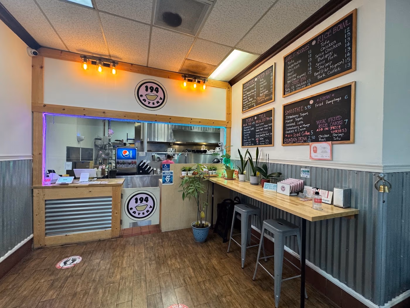 194 EATERY photo 2