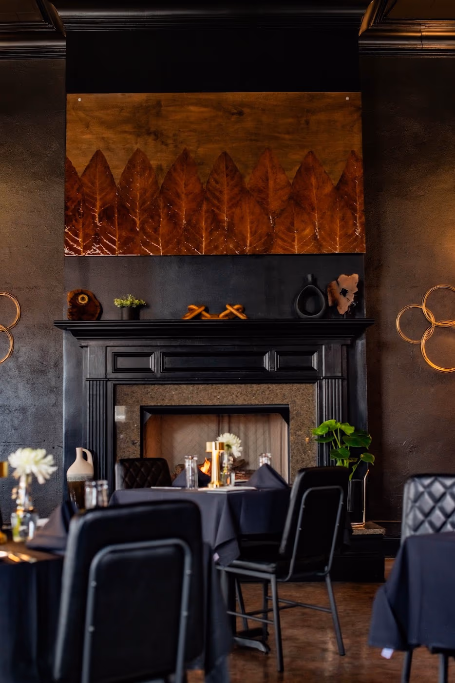 222 Chophouse Wine Bar and Lounge photo 3