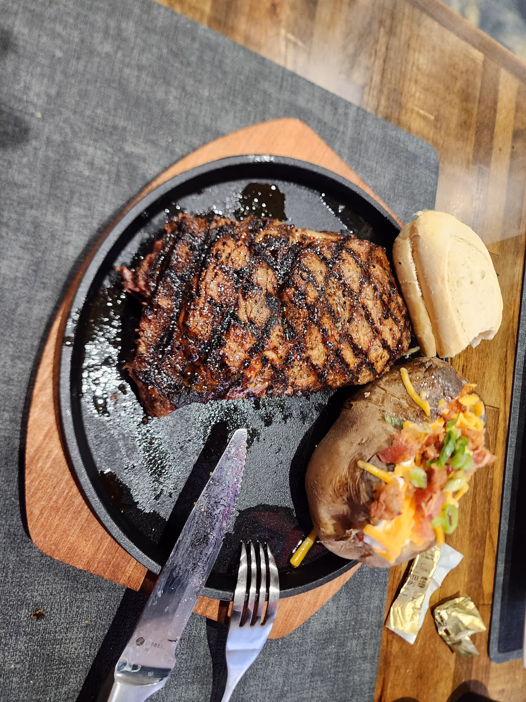 25 Steak & Social