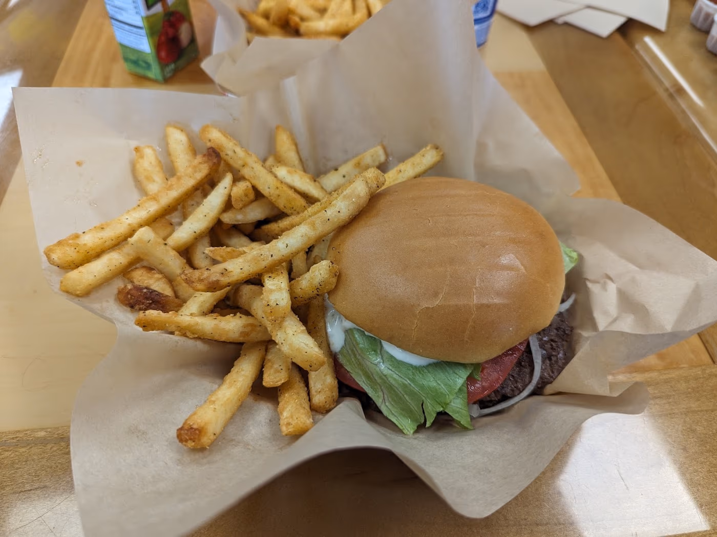 3 GUYS & GRILL photo 3