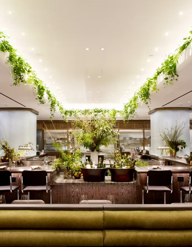 5 Acres Restaurant & Bar