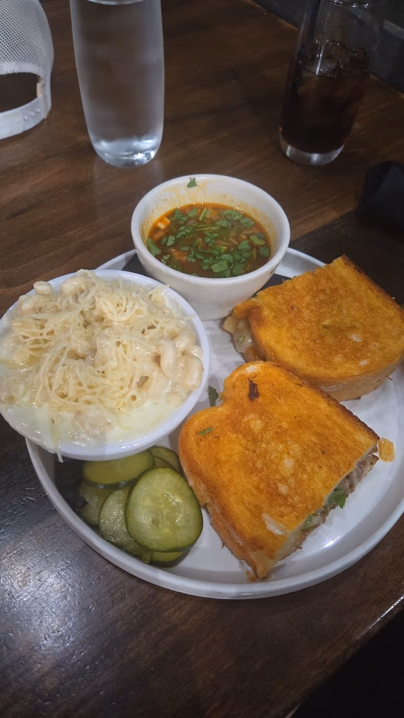712 Eat + Drink photo 4