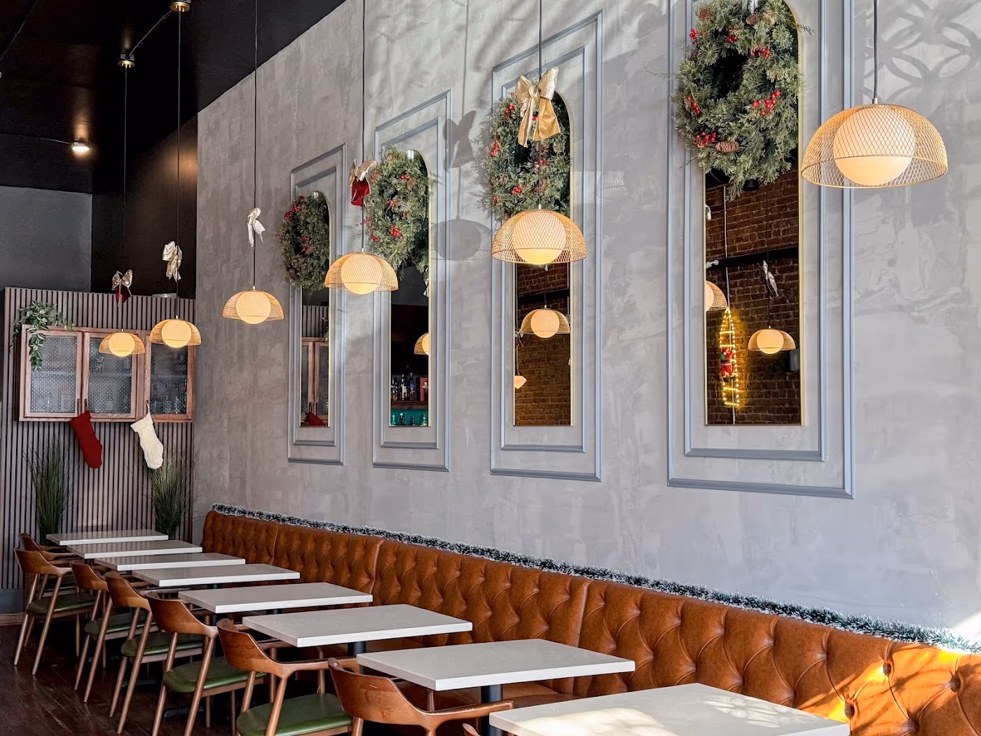 929 Kitchen & Bar
