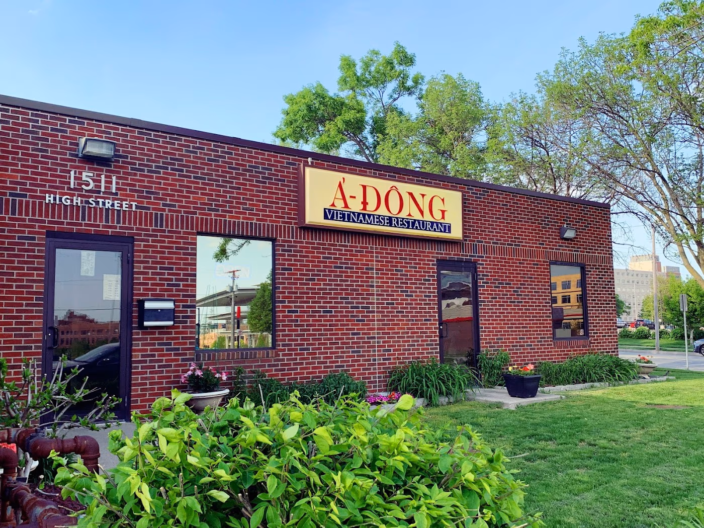 A Dong Restaurant | Vietnamese