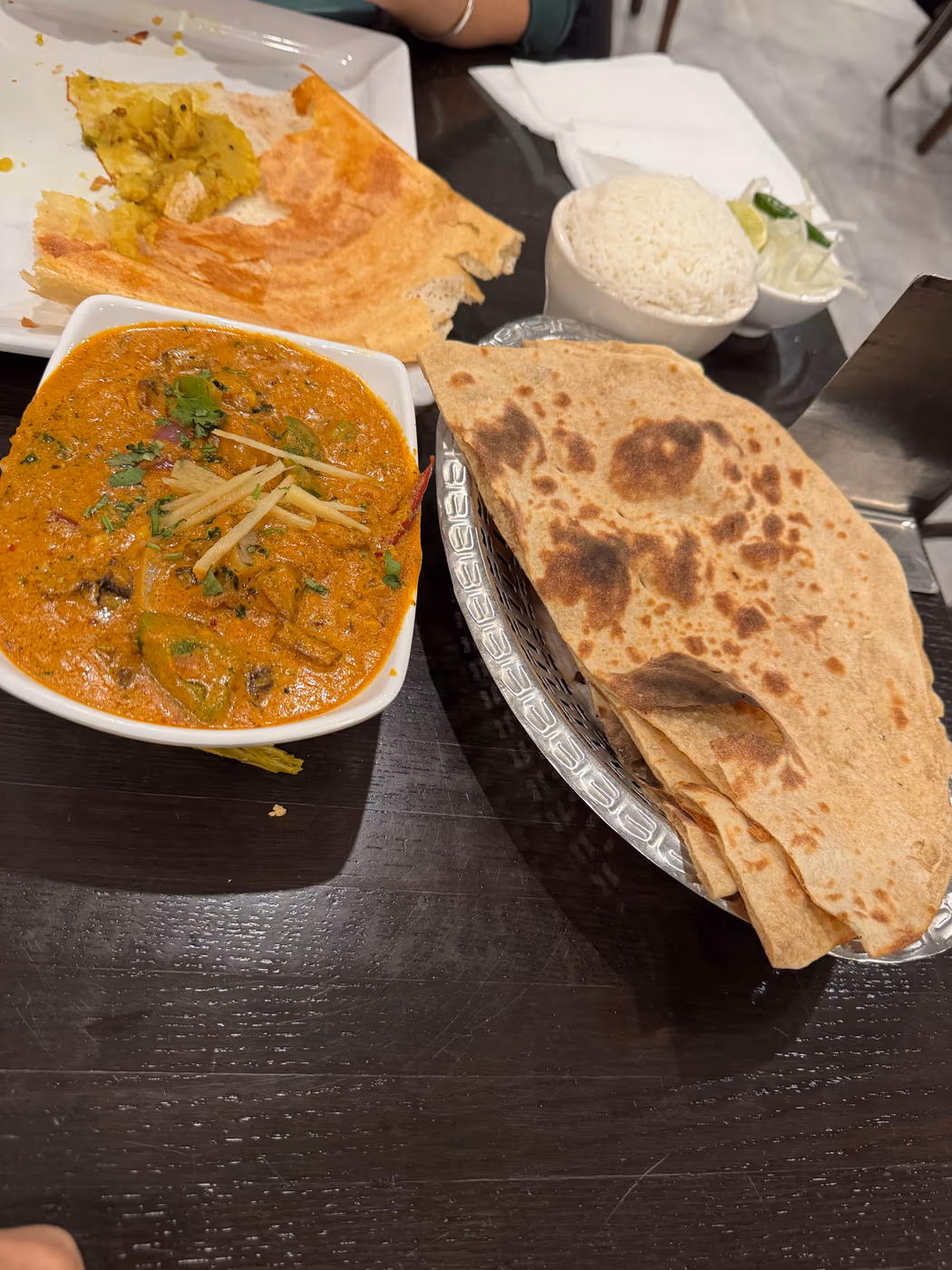 A2B Indian Veg Restaurant photo 4