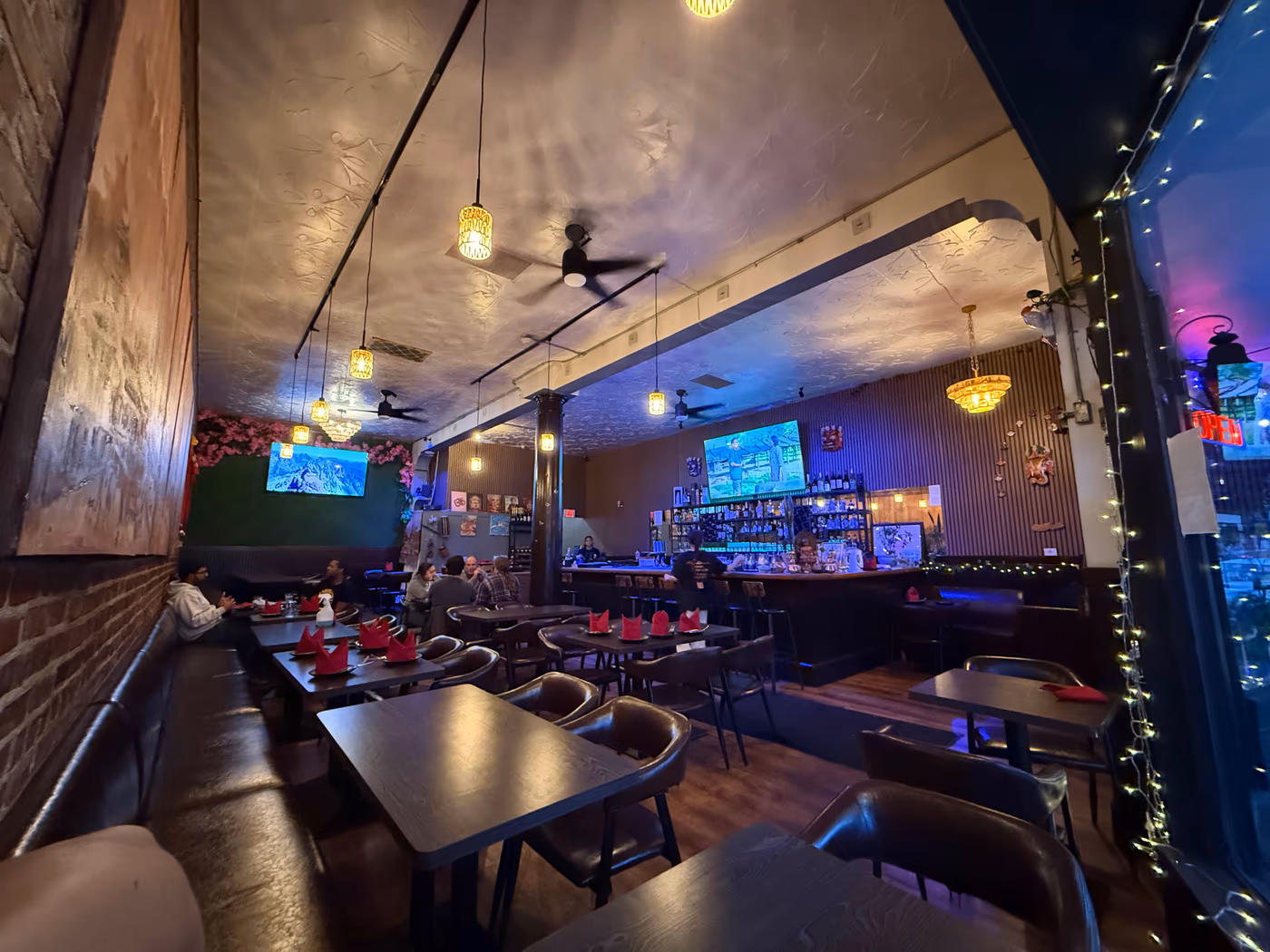 Aangan Restaurant & Bar