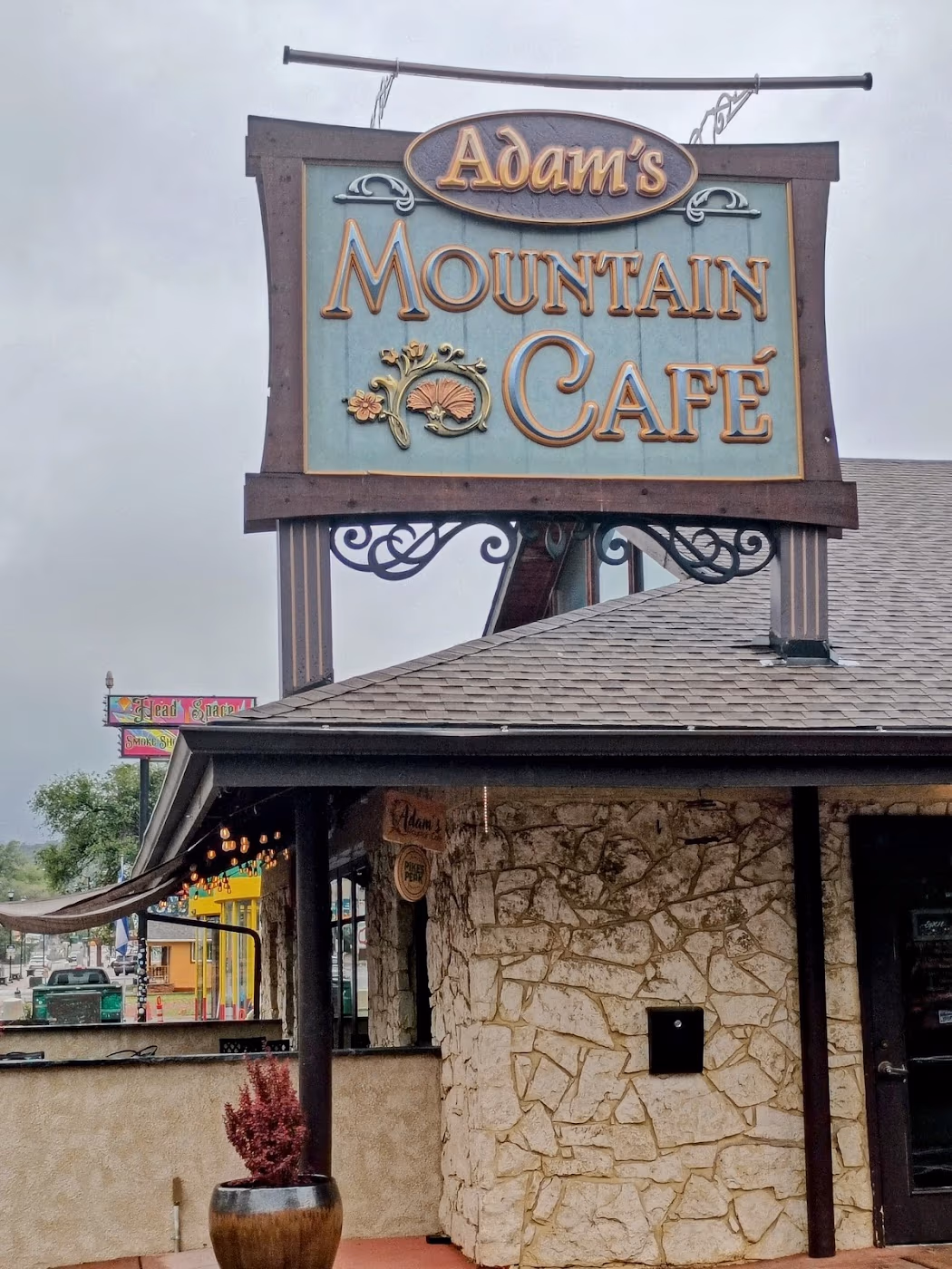 Adam’s Mountain Cafe