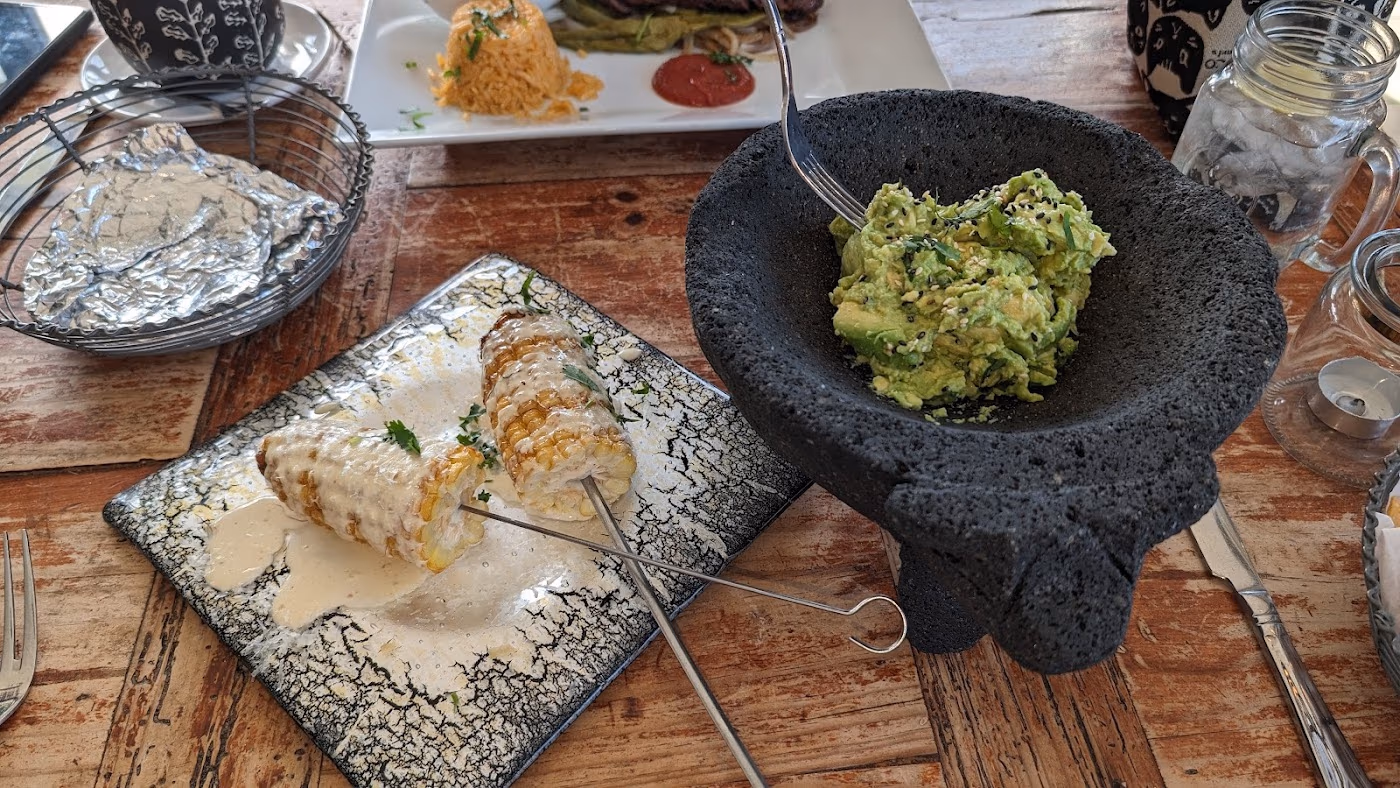 Aki Fresh Mex