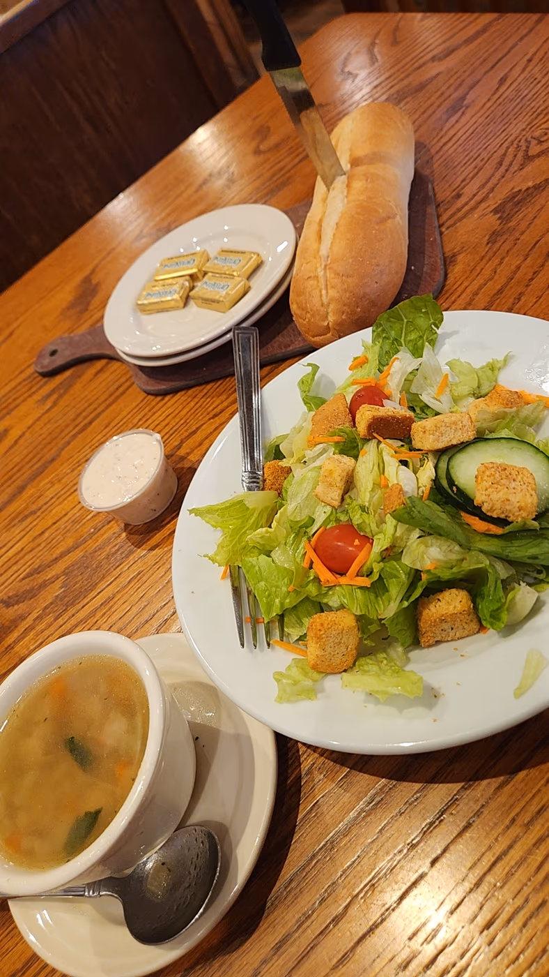 Al's Cafe photo 4
