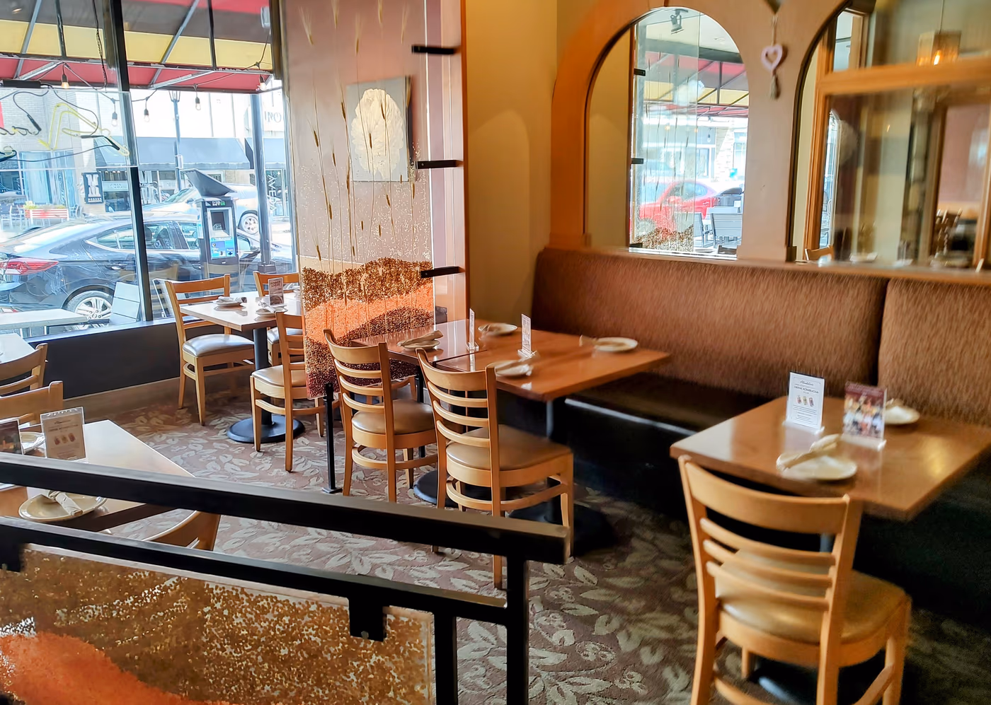 Aladdin's Eatery Mt. Lebanon photo 3