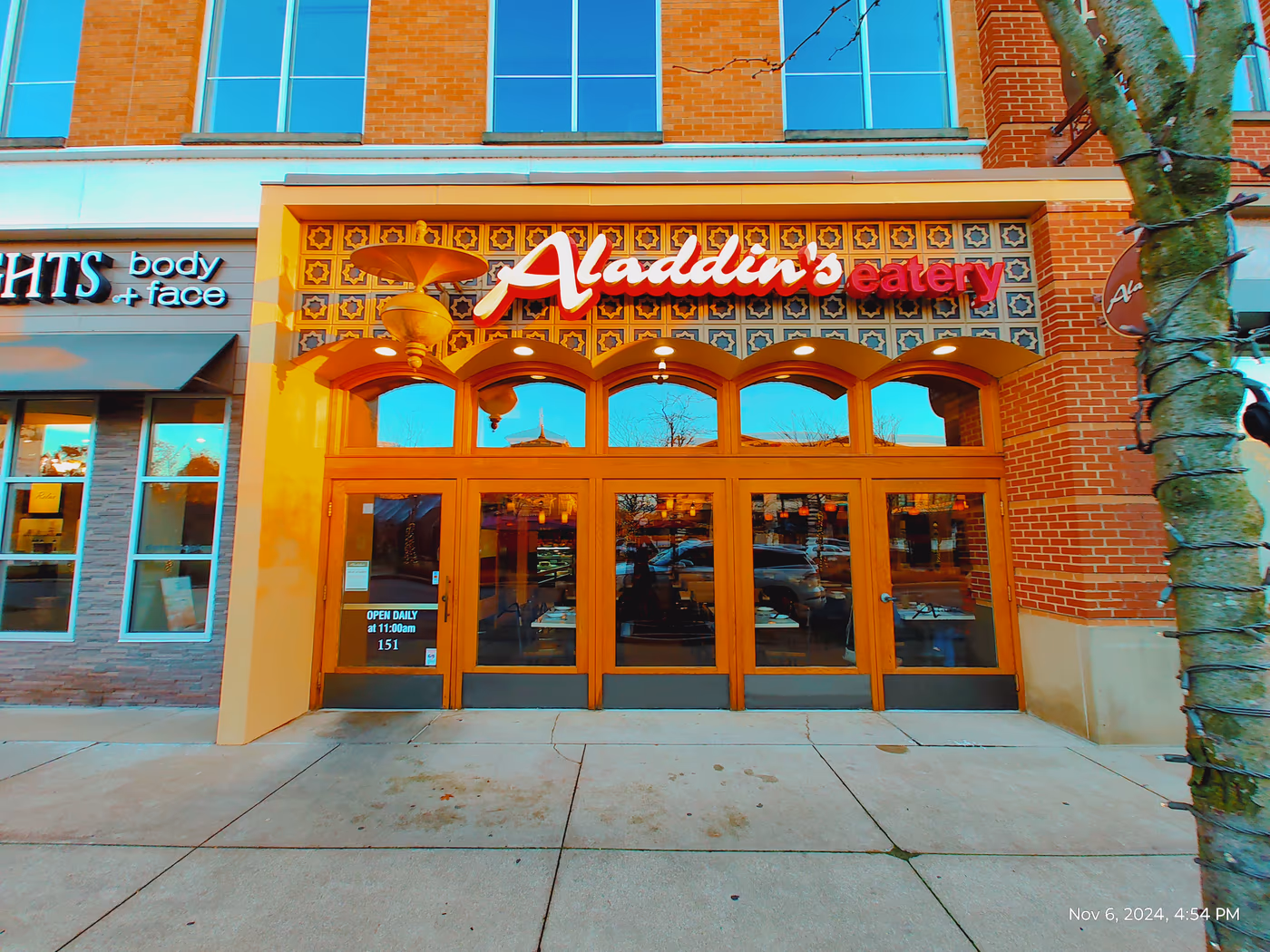 Aladdin's Eatery Westlake
