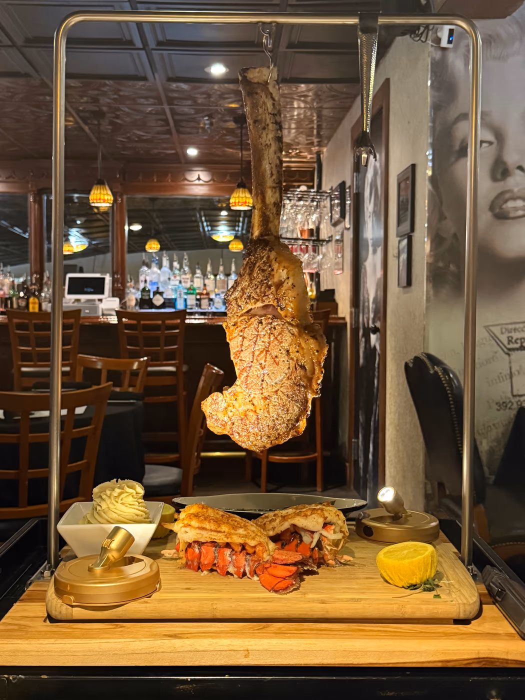 Alexander Pierce Restaurant