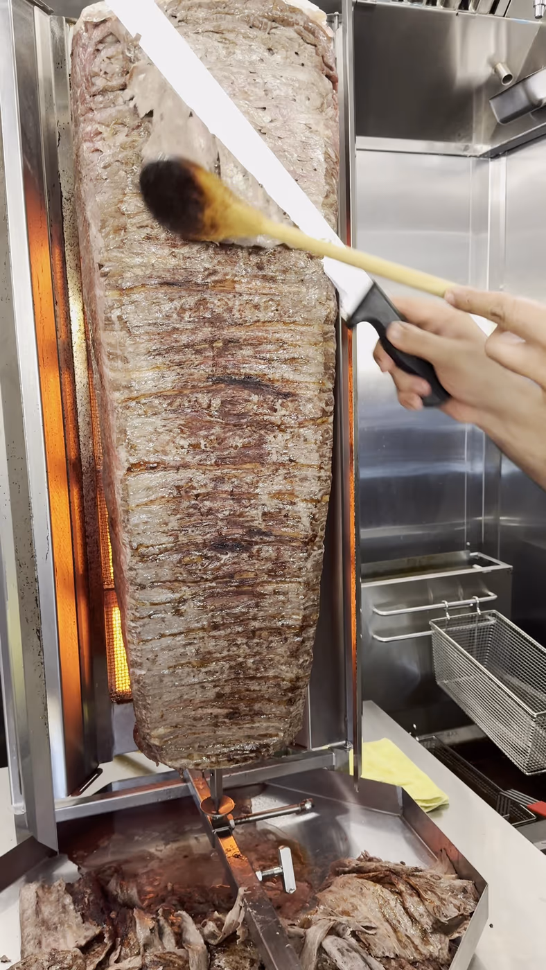 Alien Döner Halal Turkish & Mediterranean Grill photo 3
