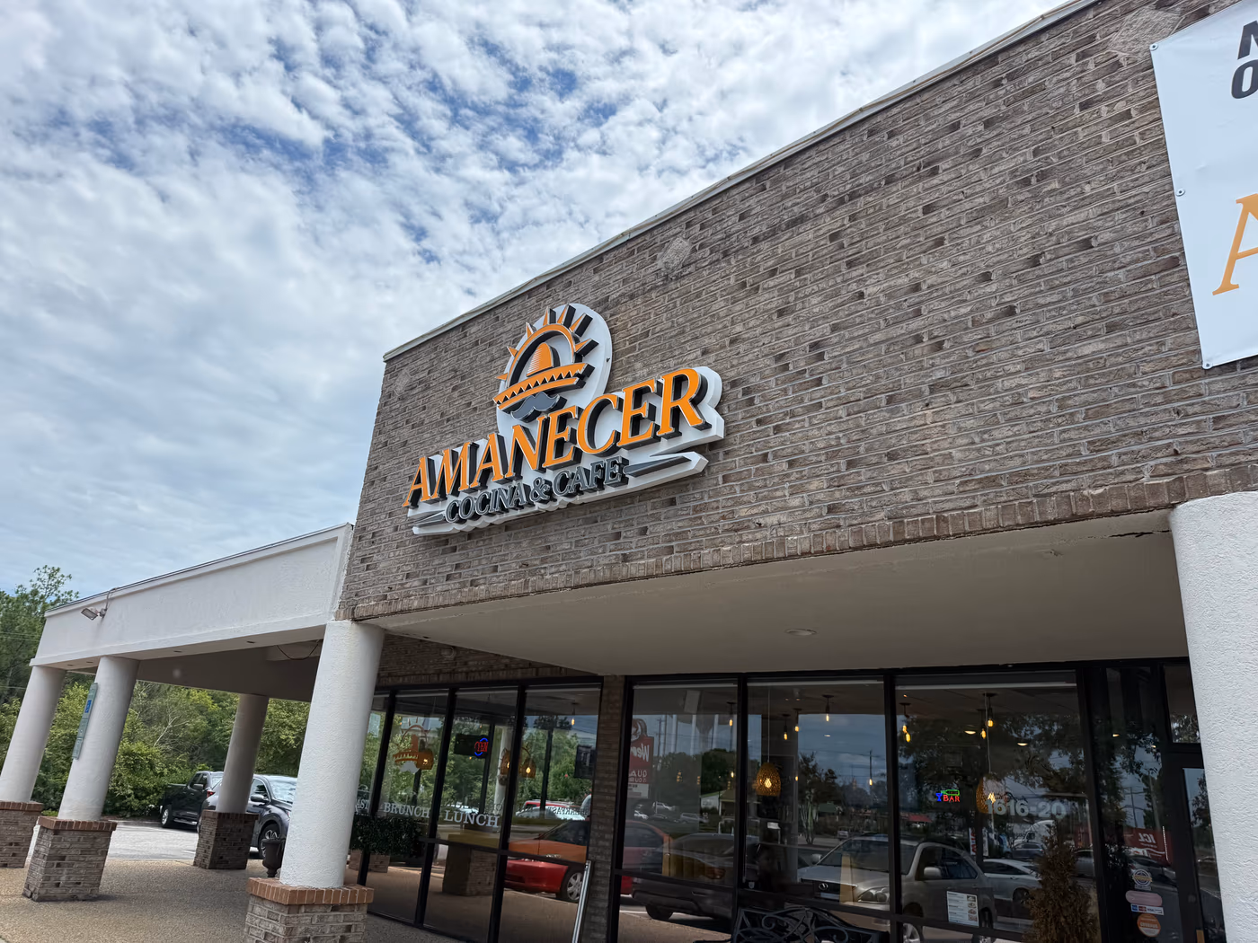 Amanecer Cocina & Café