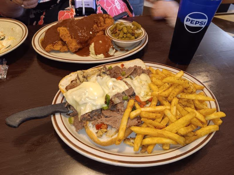 American Table Family Restaurant of Vincennes photo 3