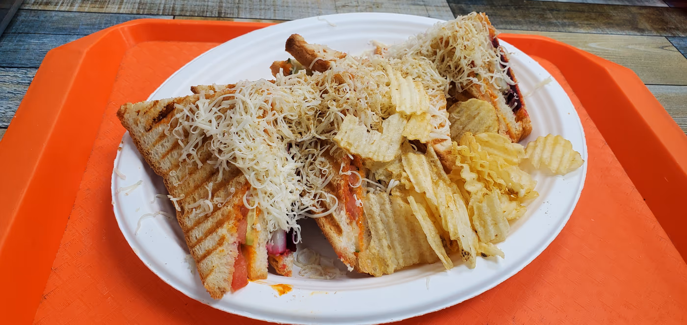Amul Veg. Restaurant photo 2