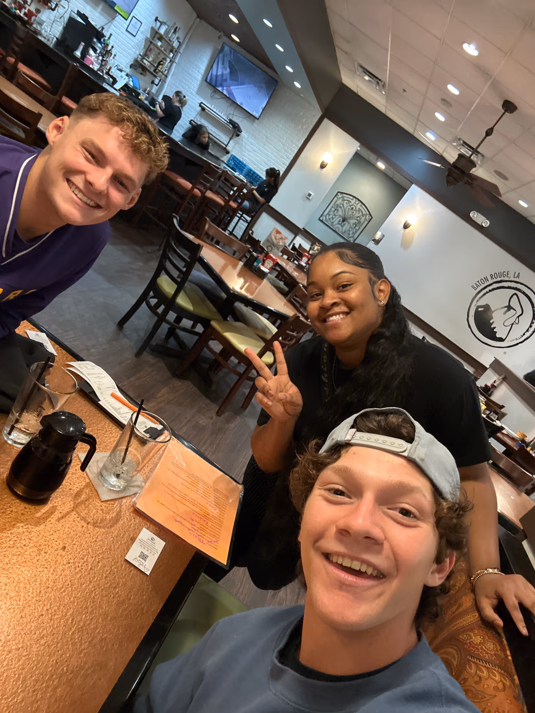 Another Broken Egg Cafe