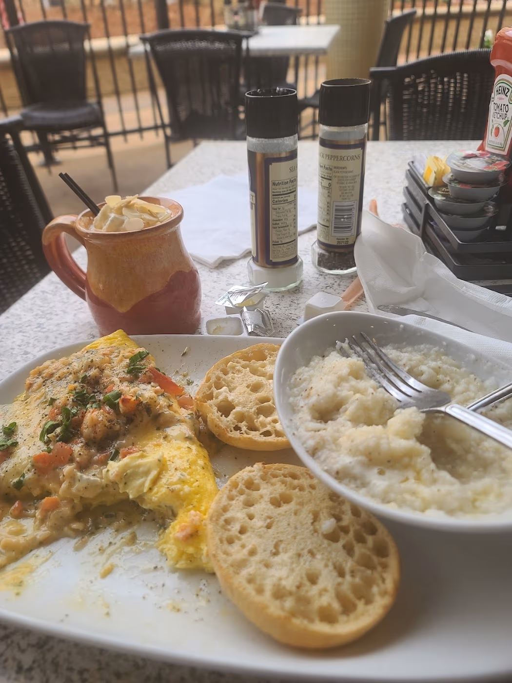 Another Broken Egg Cafe photo 3