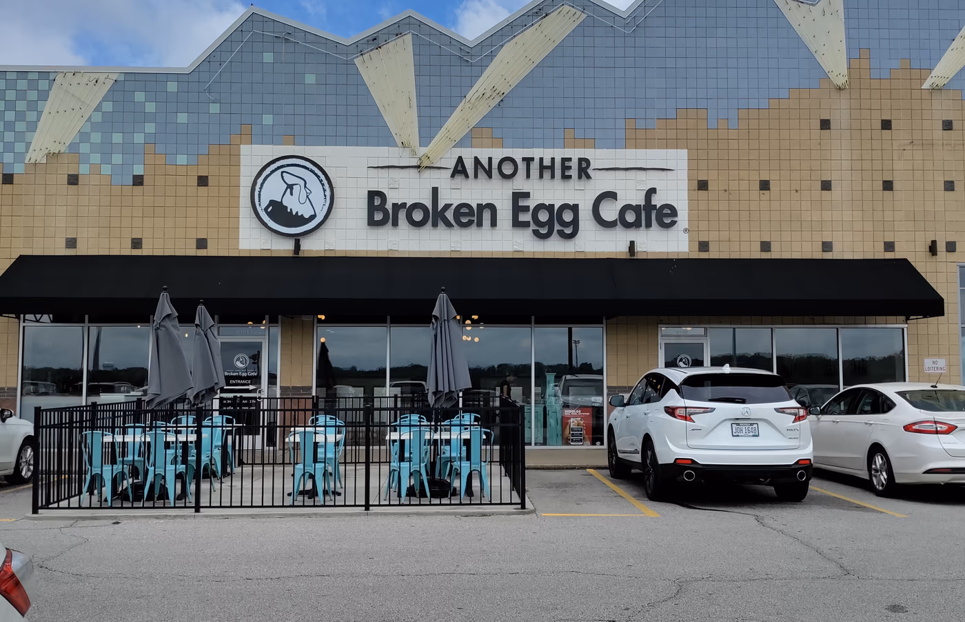 Another Broken Egg Cafe