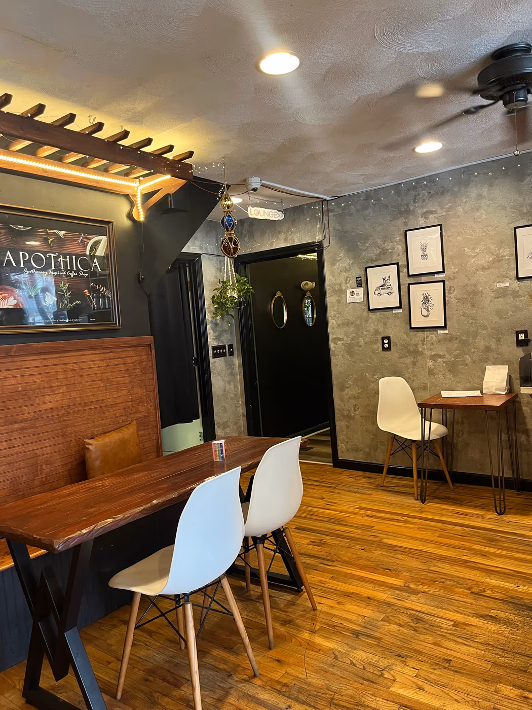 Apothica Cafe