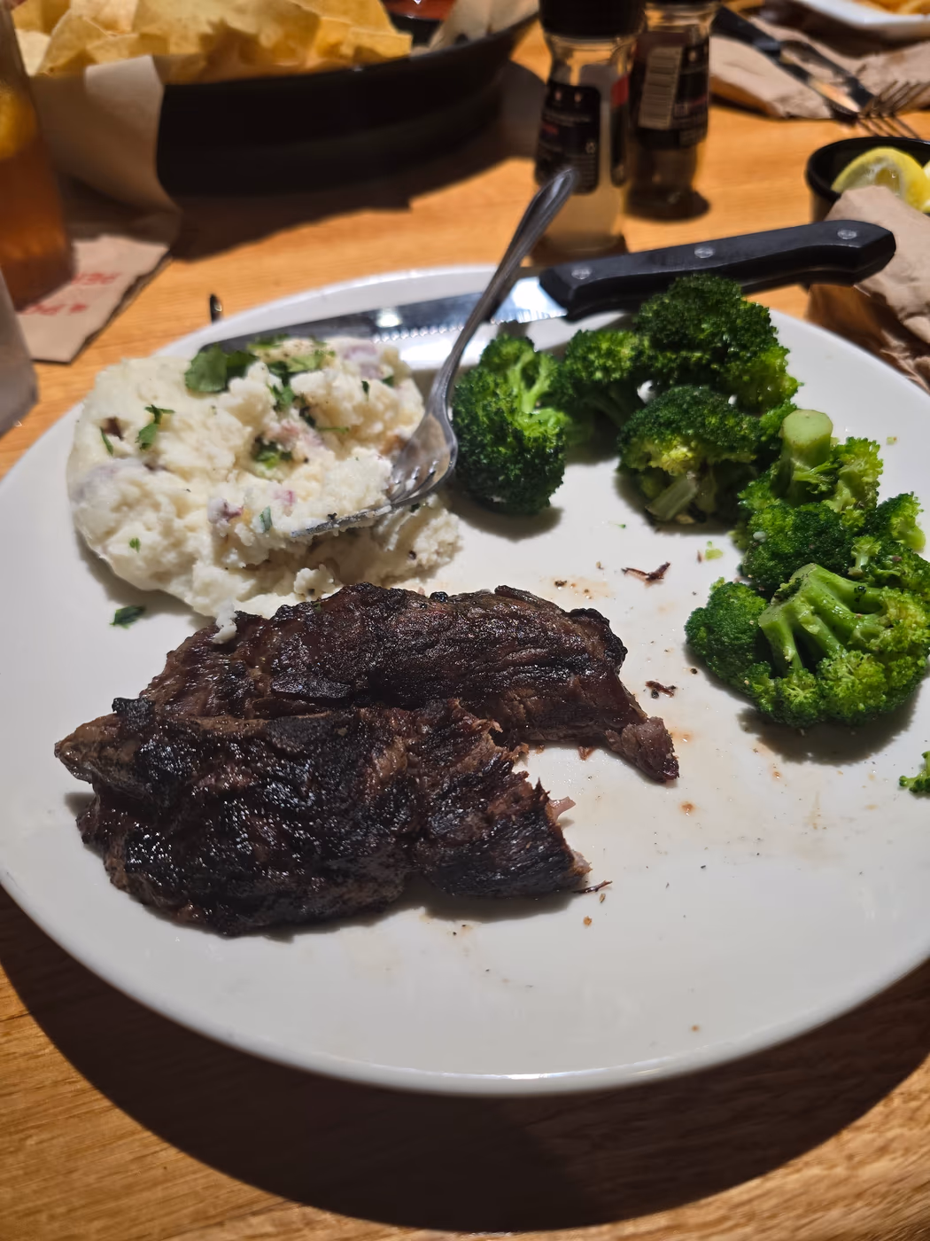 Applebee's Grill + Bar photo 2