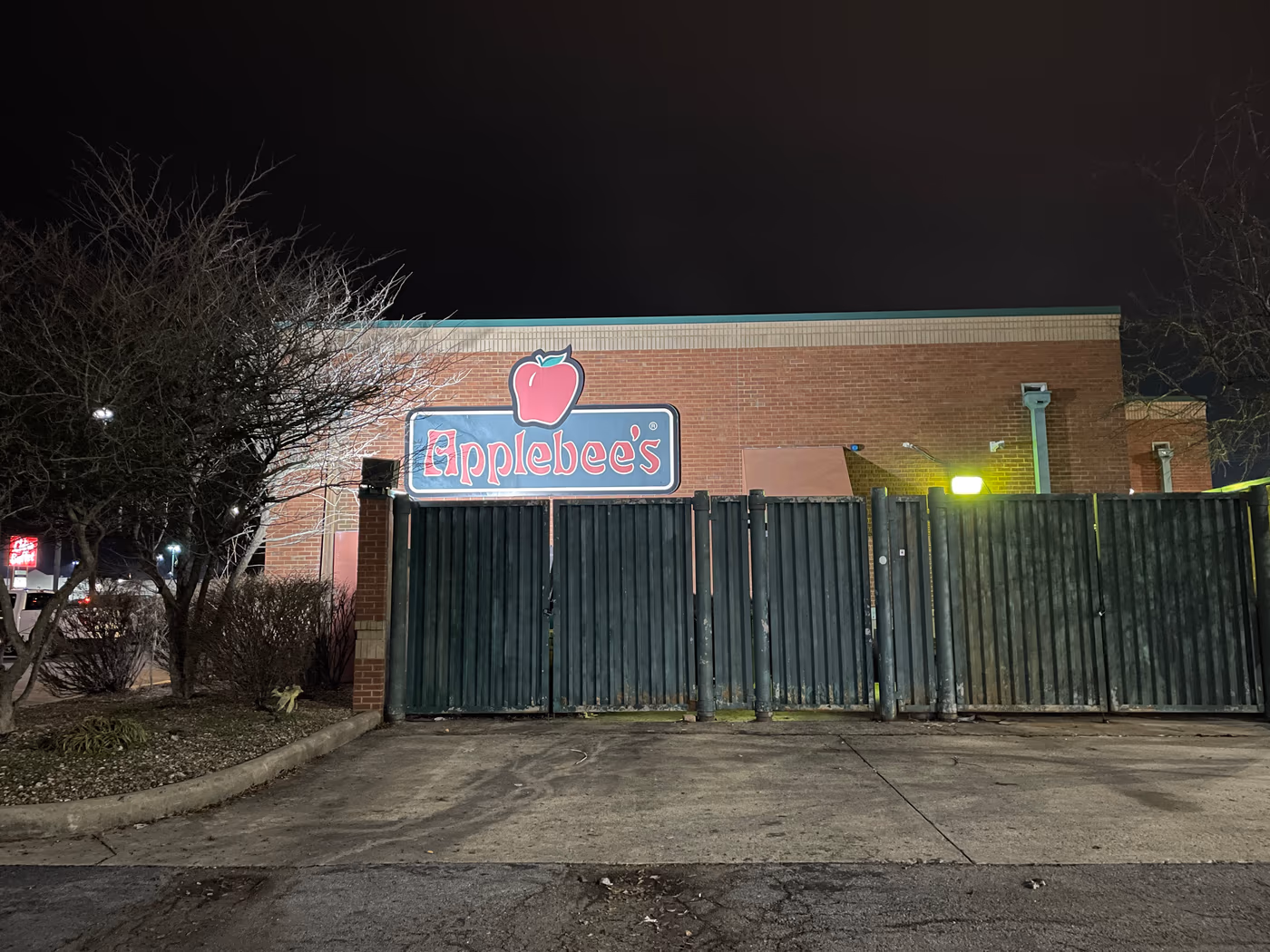 Applebee's Grill + Bar photo 2
