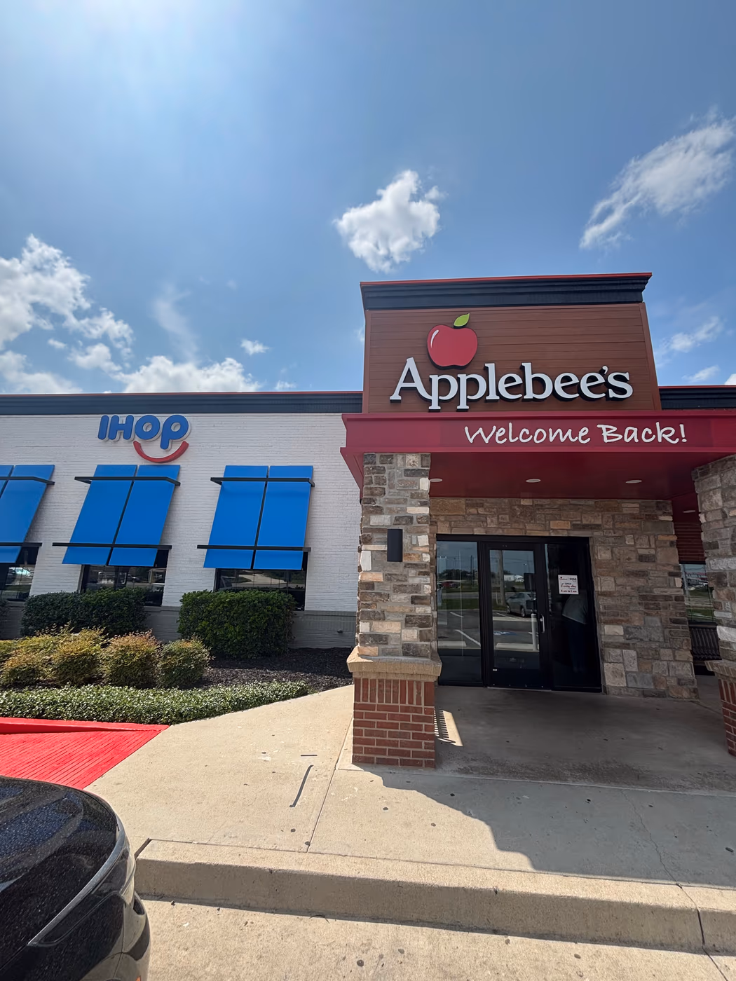 Applebee's Grill + Bar