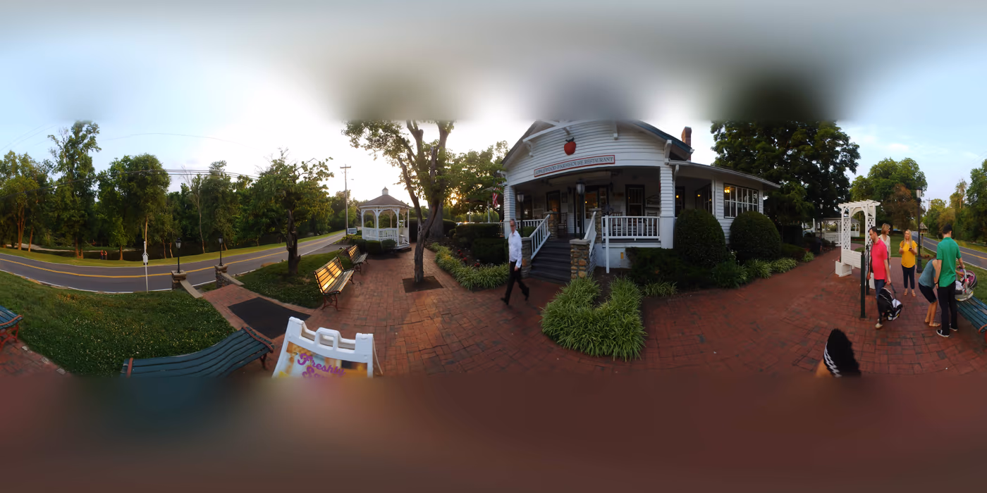 Applewood Farmhouse Restaurant photo 3
