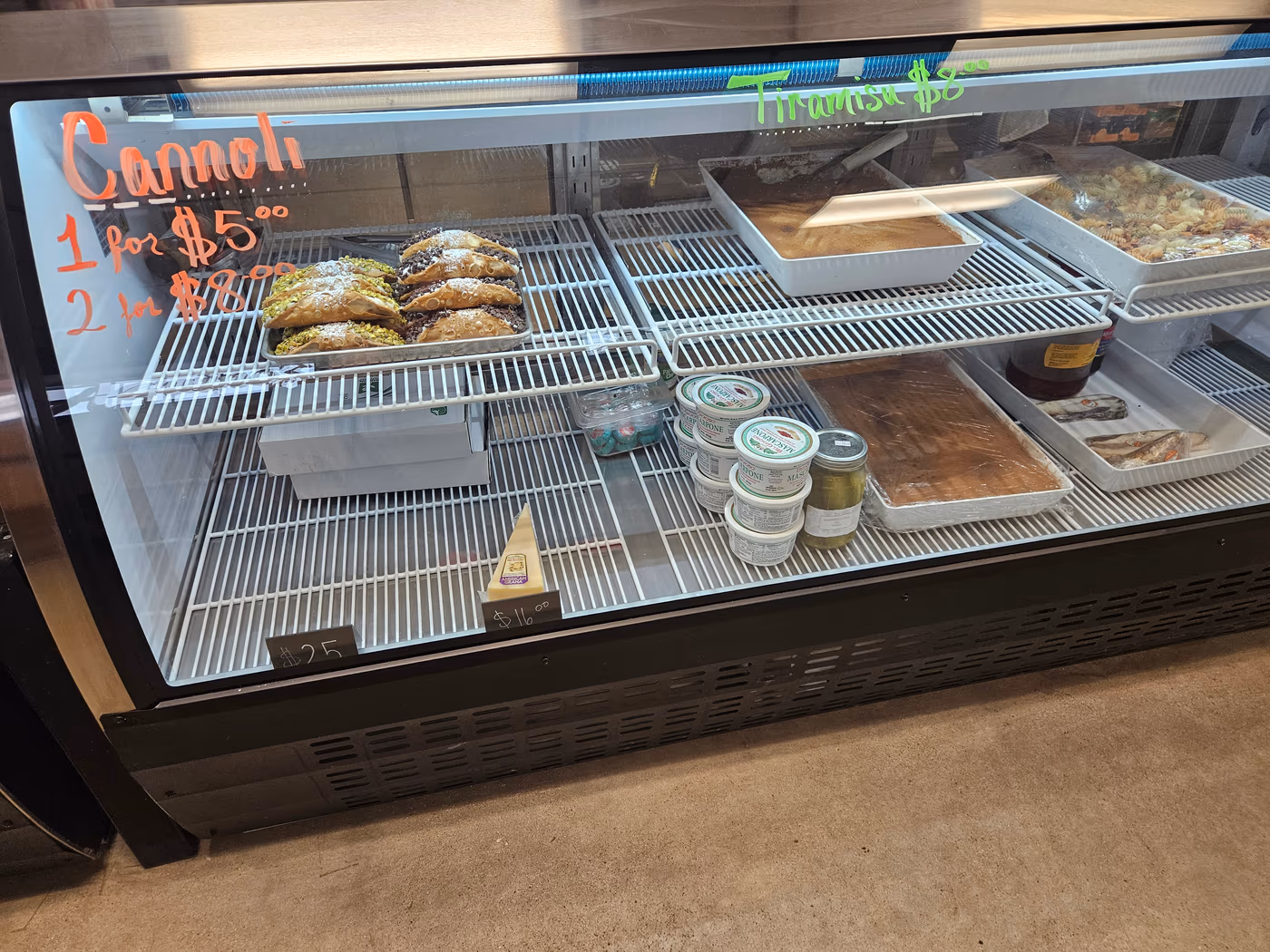 Aquino’s Deli photo 2