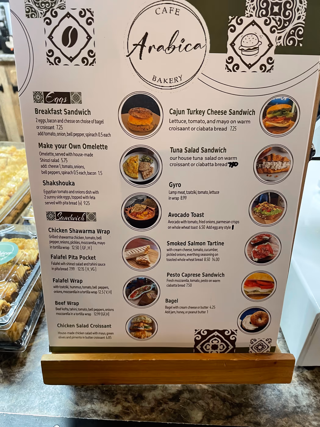 Arabica Cafe & Bakery photo 2