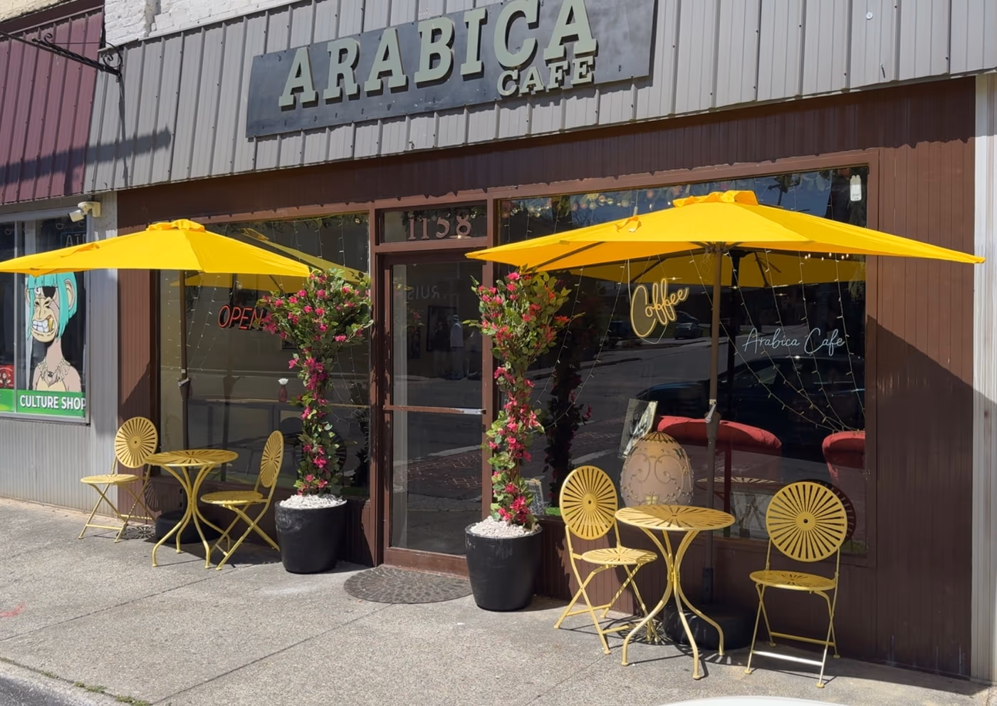 Arabica Cafe & Bakery photo 4