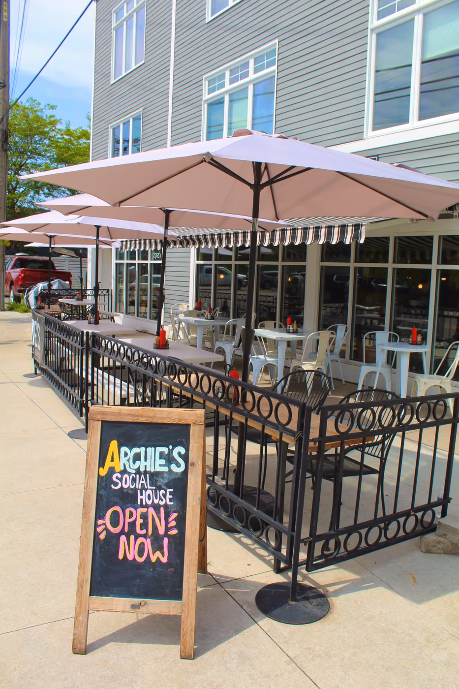 Archie's Social House photo 2