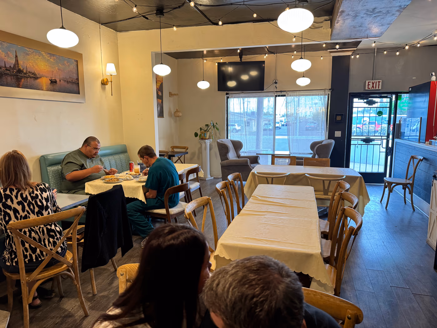 Attaros Thai