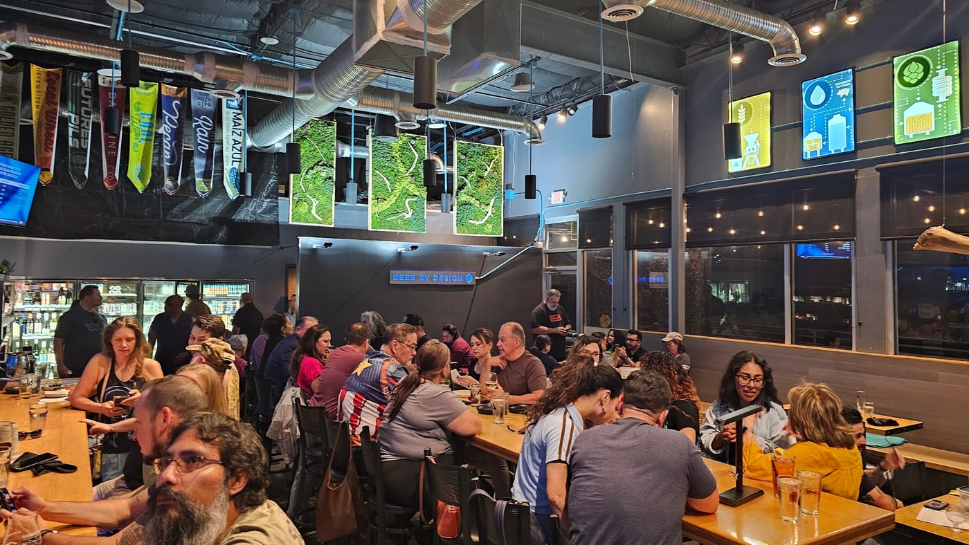 Aurellia's Bottle Shop & Brewhouse