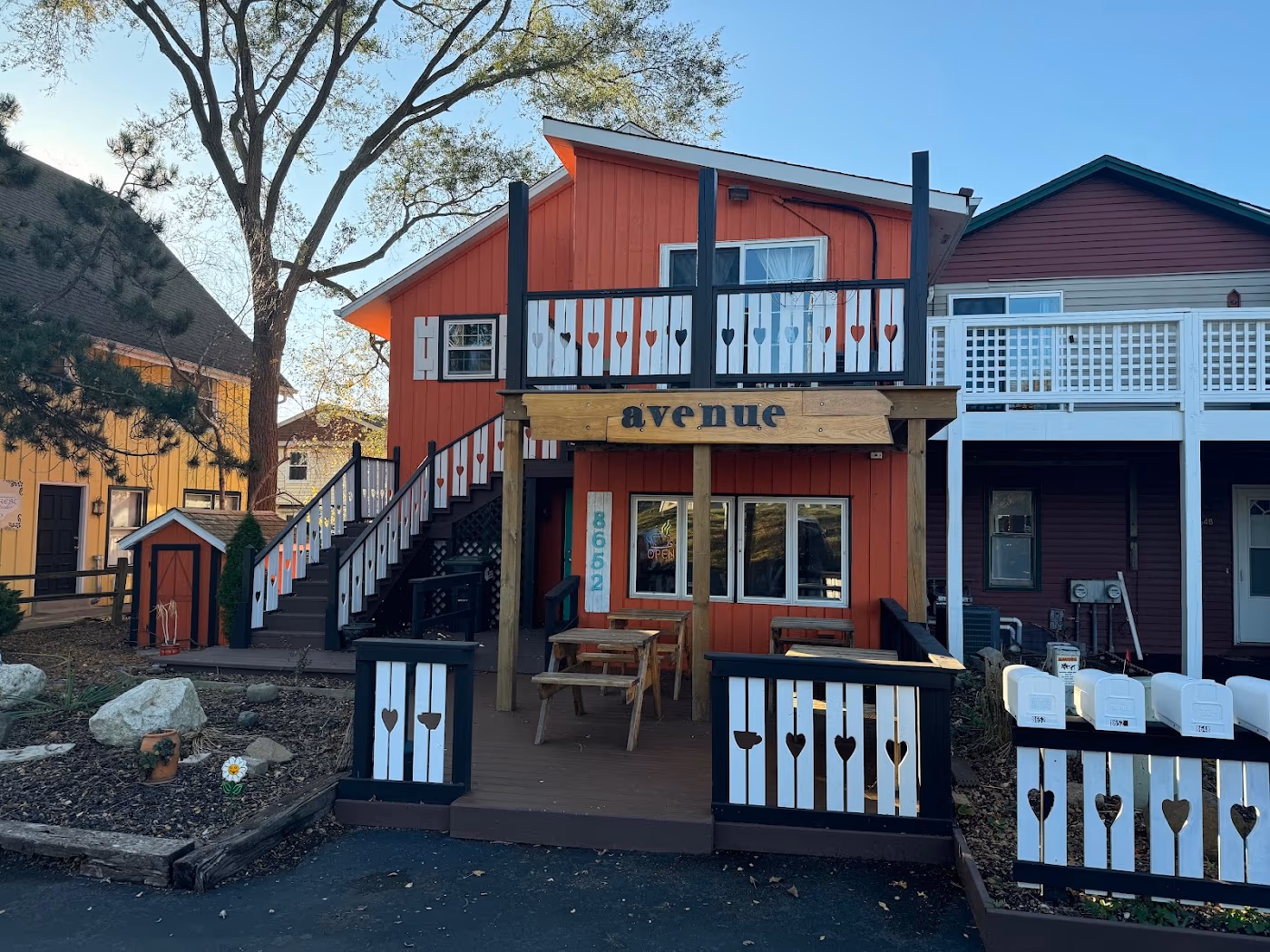 Avenue Coffeehouse