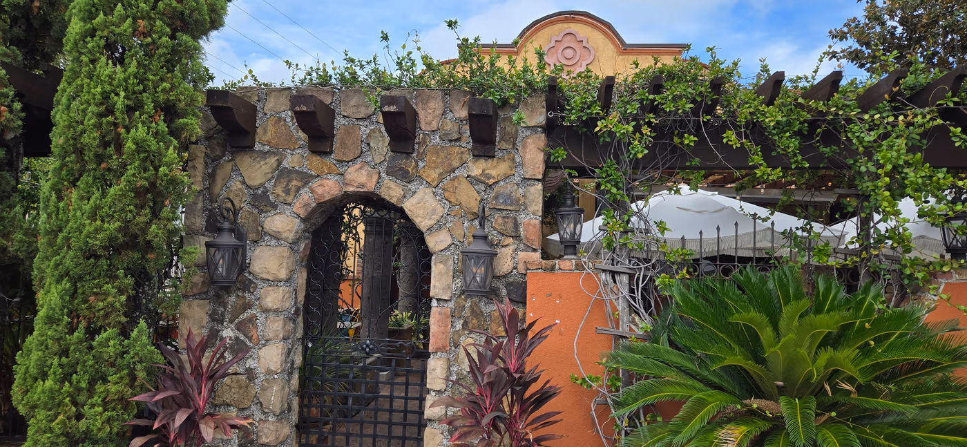 Aztecas Restaurant & Cantina photo 2