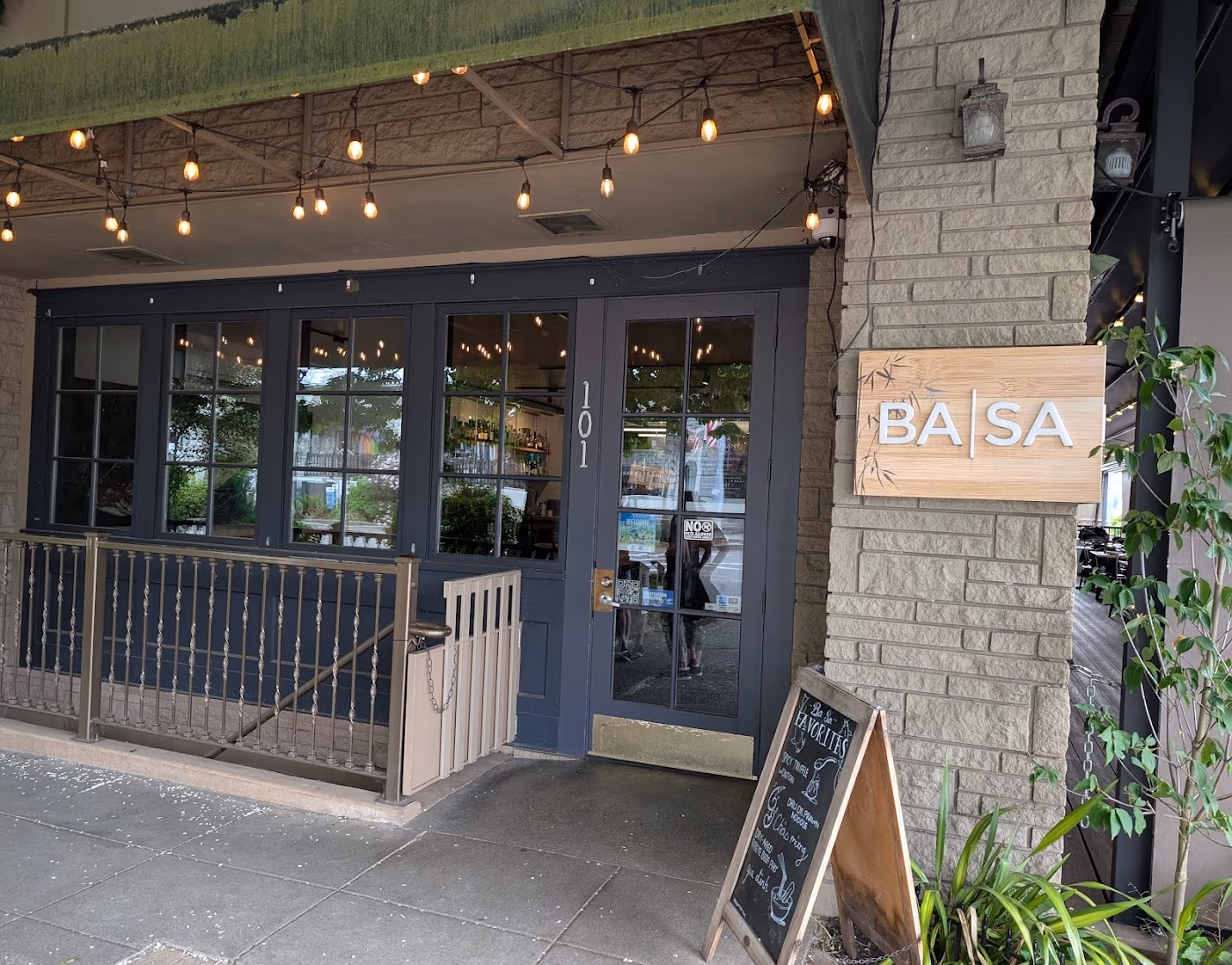 Ba Sa Restaurant photo 2