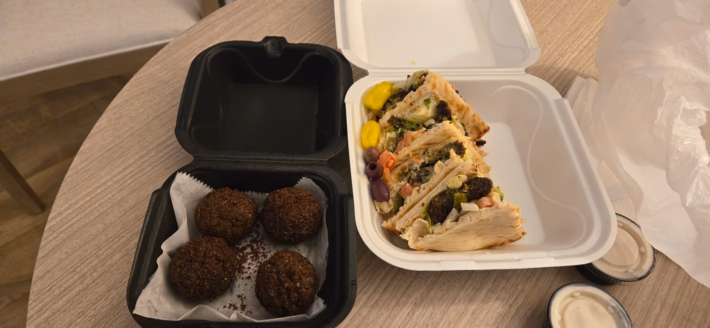 Babylon Gyros