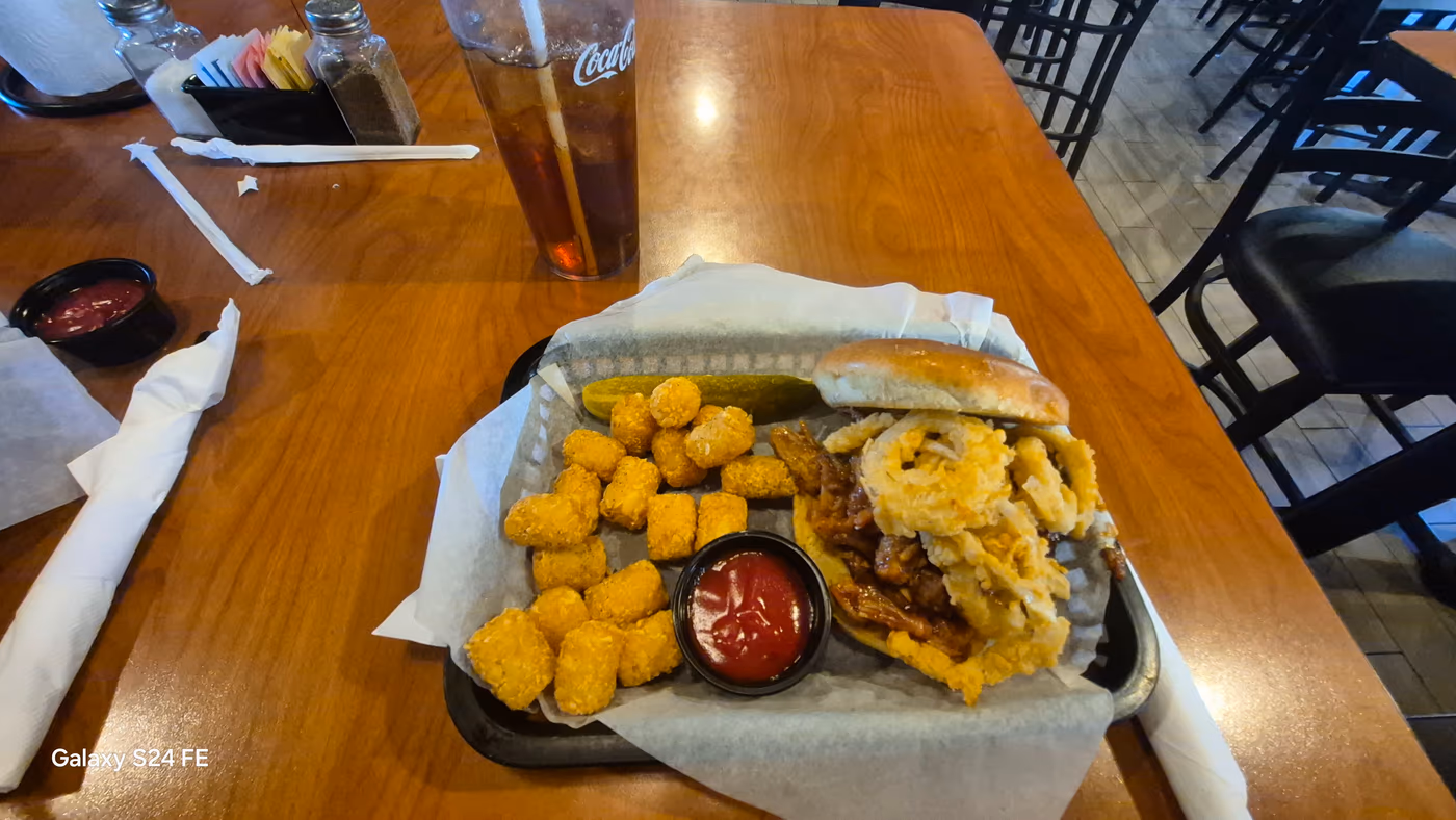Backwoods Bar & Grill