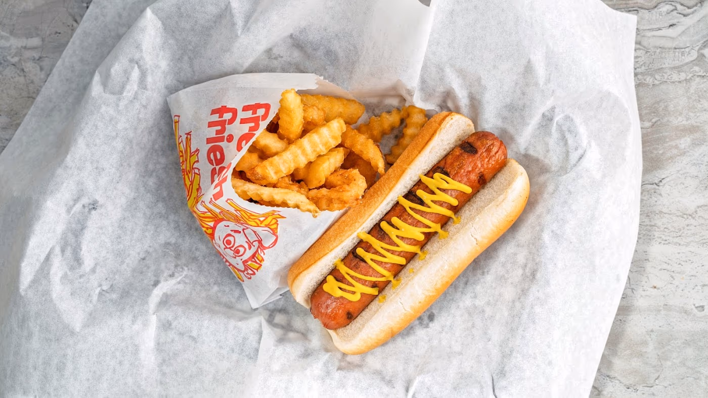 BADA BOOM BEEF, BURGERS, DOGS, & CHICKEN photo 4