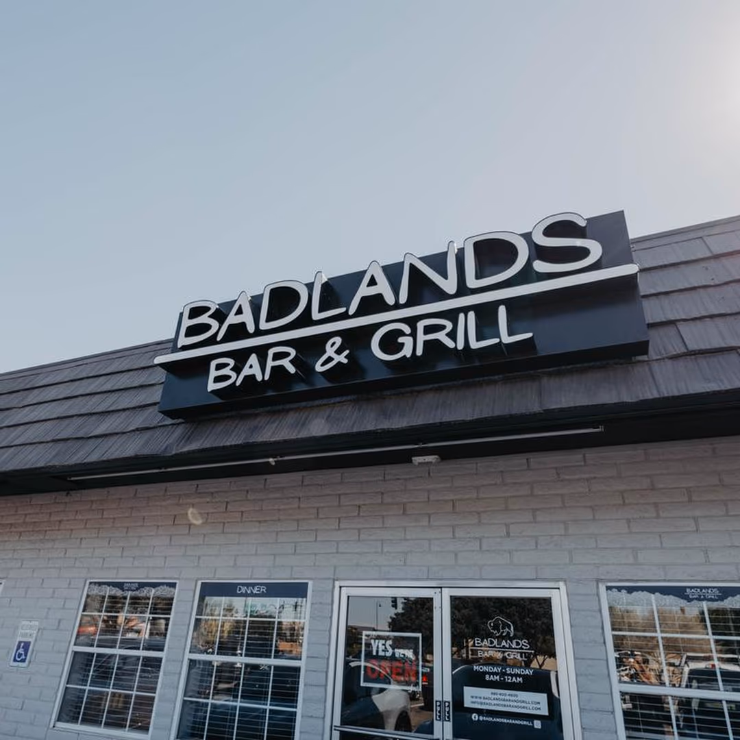 Badlands Bar & Grill photo 2