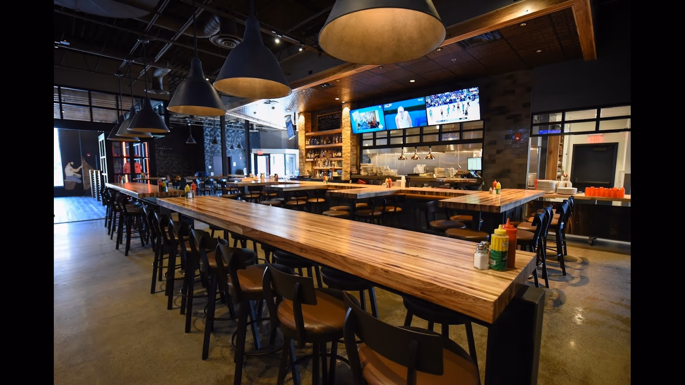 Bar 209