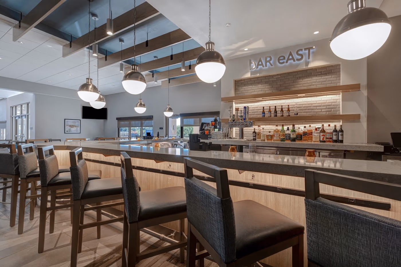 bAR eAST & Eats photo 3