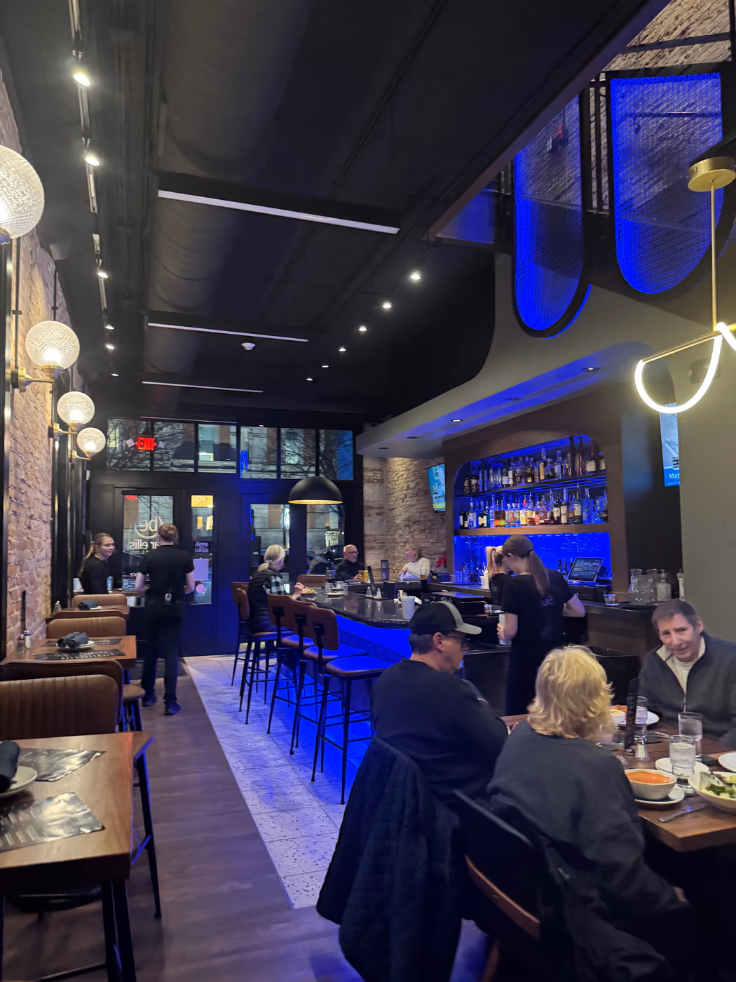 bar ellis