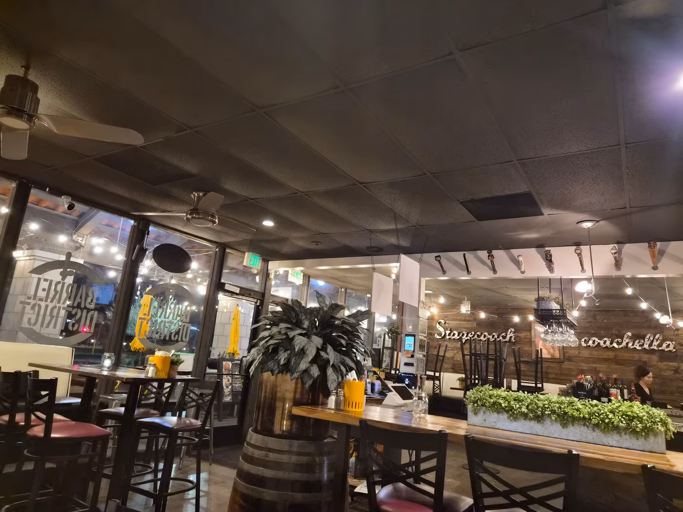 Barrel District Pizza, Bar & Kitchen photo 2
