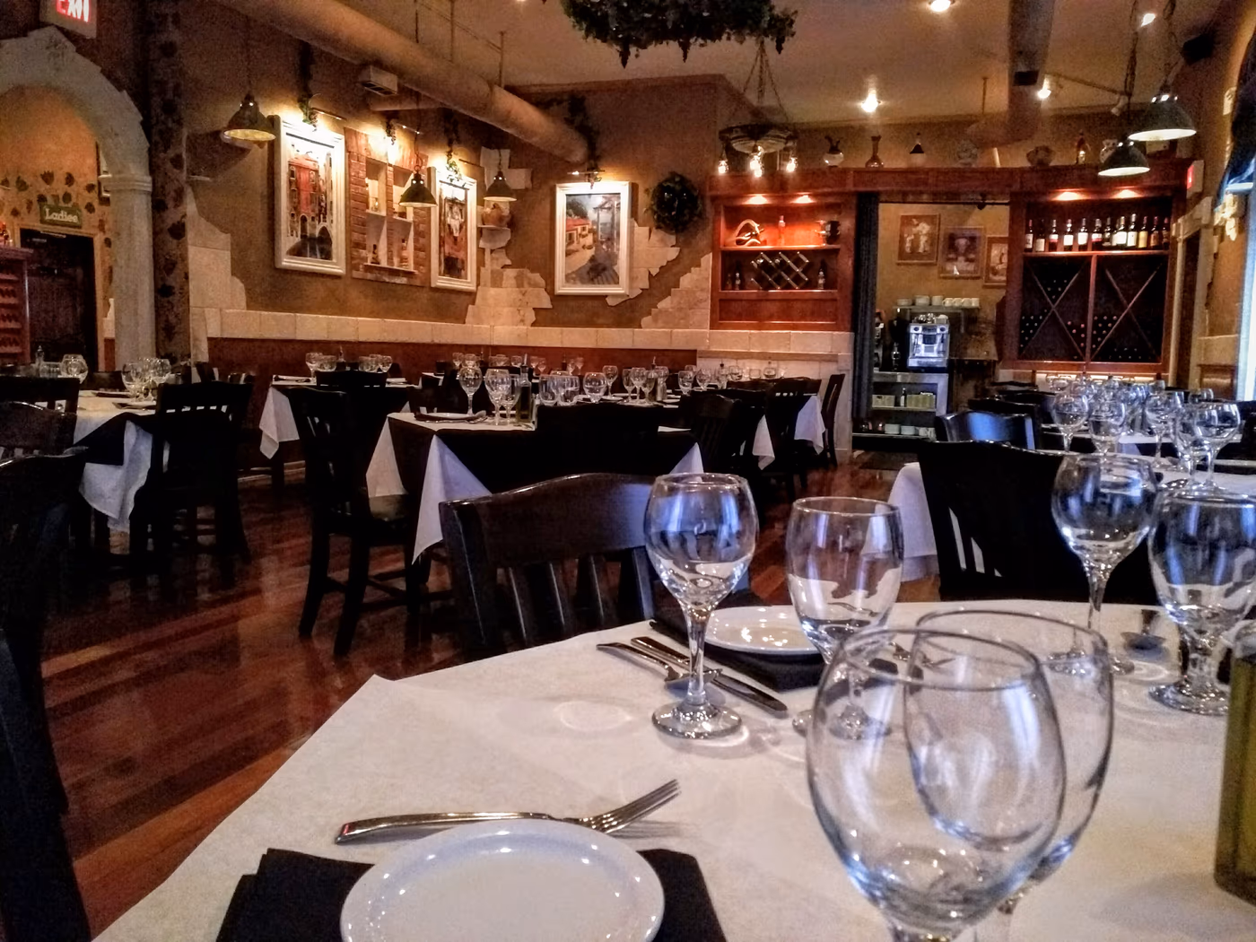 Basil Tree Ristorante photo 4