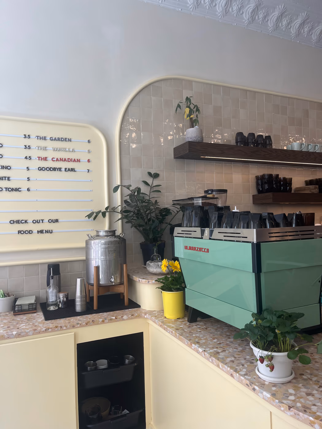 Begin Cafe photo 3