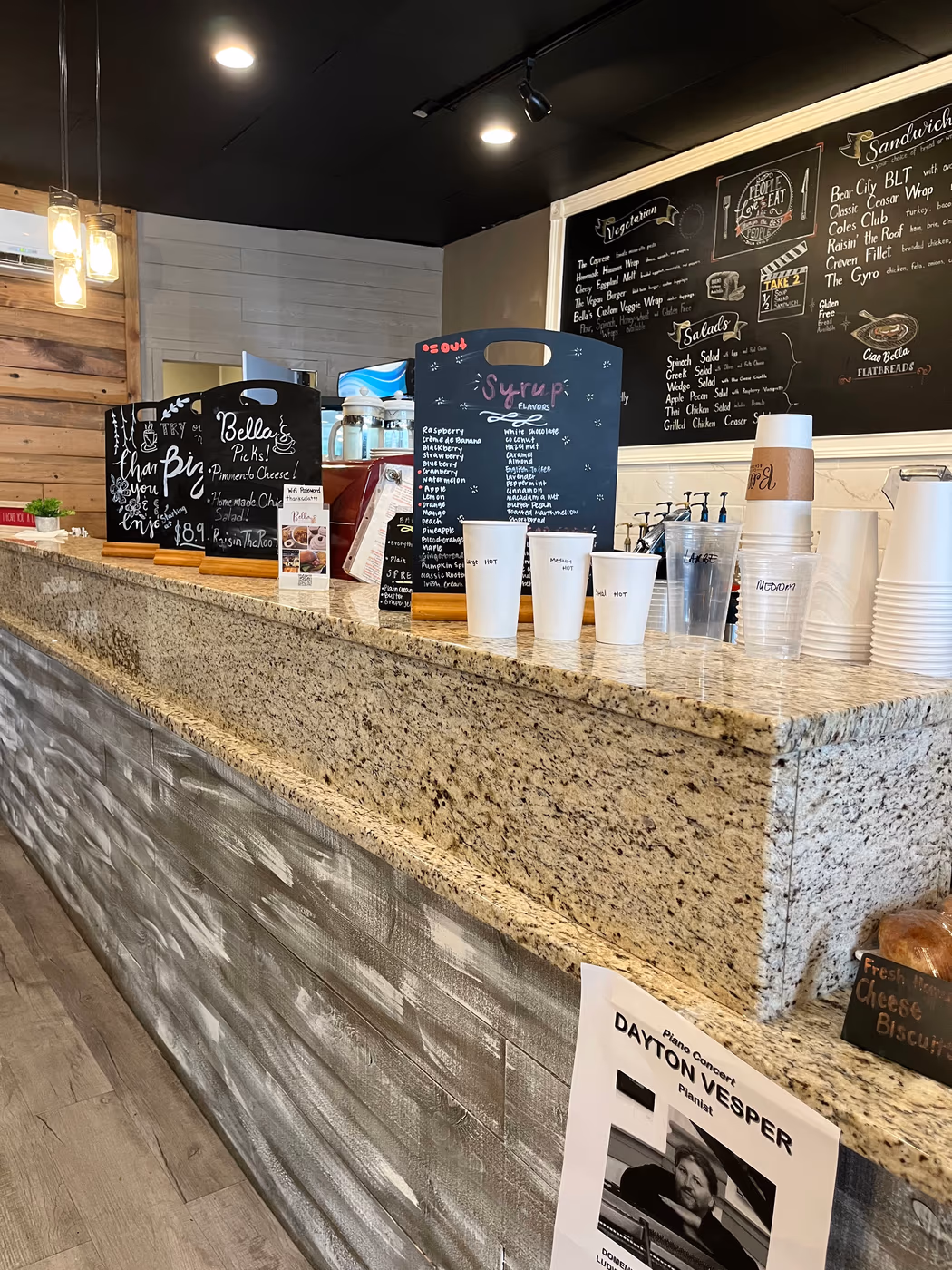 Bella's Cafe & Catering