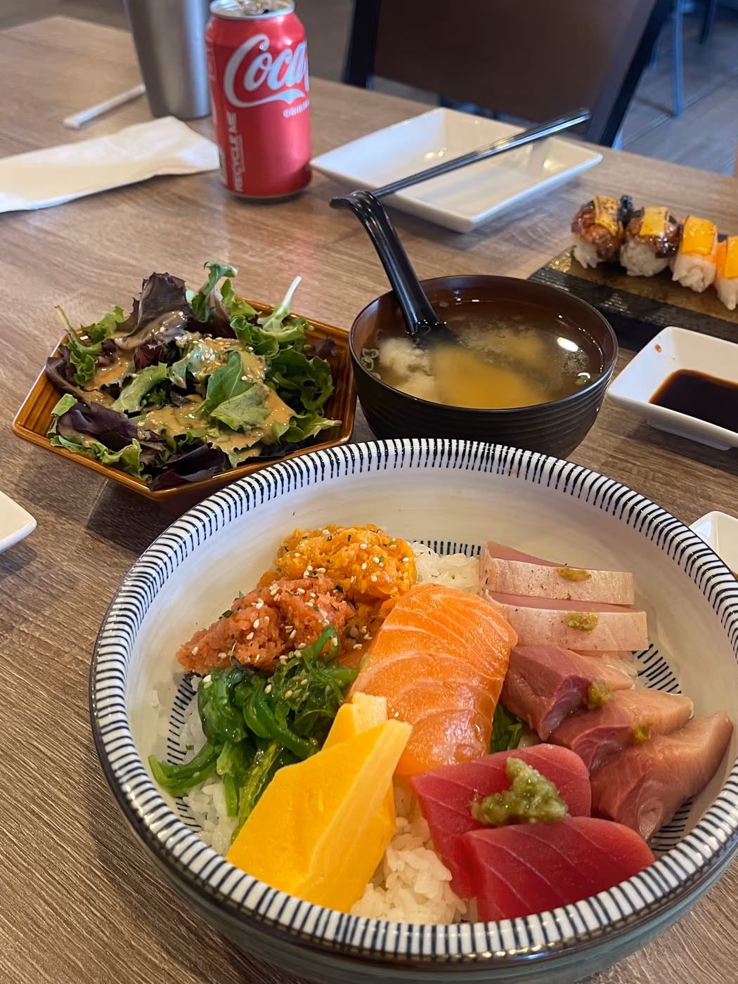 Bengee Sushi photo 3